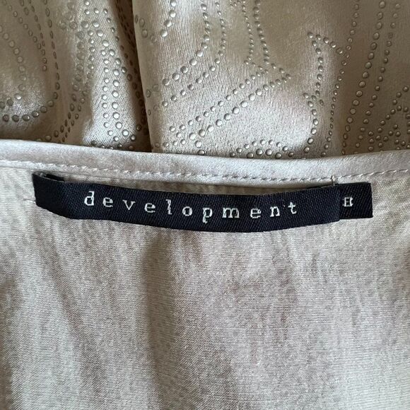 Development by Phillip Lim Side Tie Silk Like Top Size 8 - Picture 5 of 7